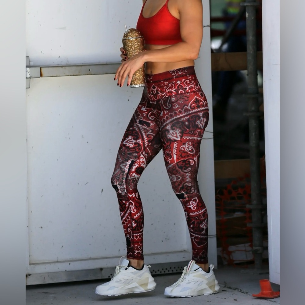 NIYAMA SOL Ladies Women’s Size Extra Small Red & Black Leggings Yoga Pan…